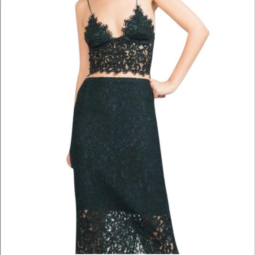 ZARA PENCIL SKIRT AND TOP SET. STUNNING DARK GREEN LACE.